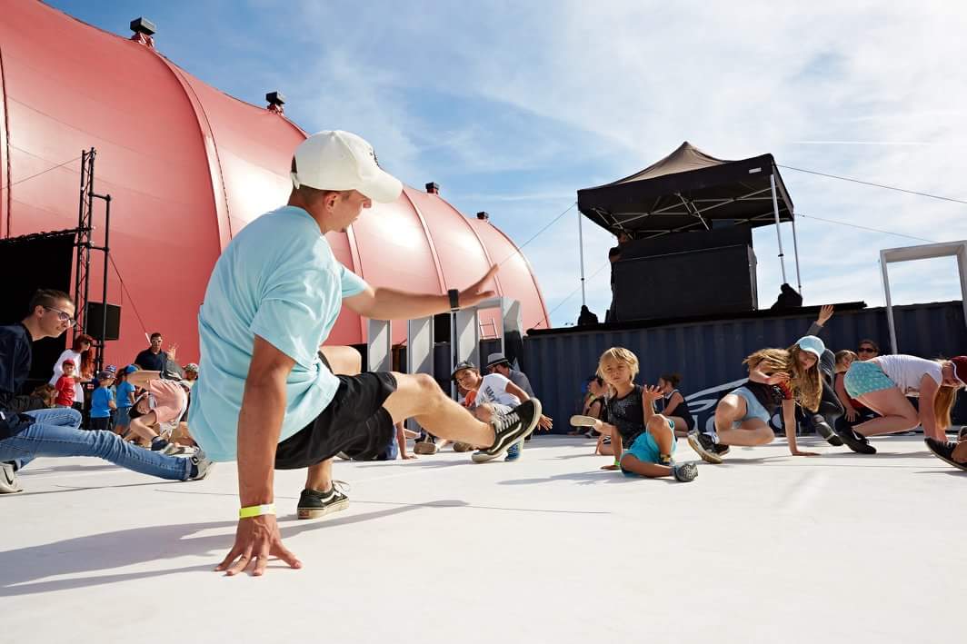 Théo Chapillon Break the foor 1 Break the floor - CCAS.fr